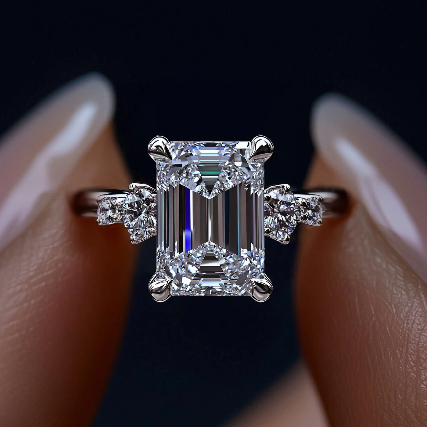 The Quinn Elise Moissanite ring closed-up