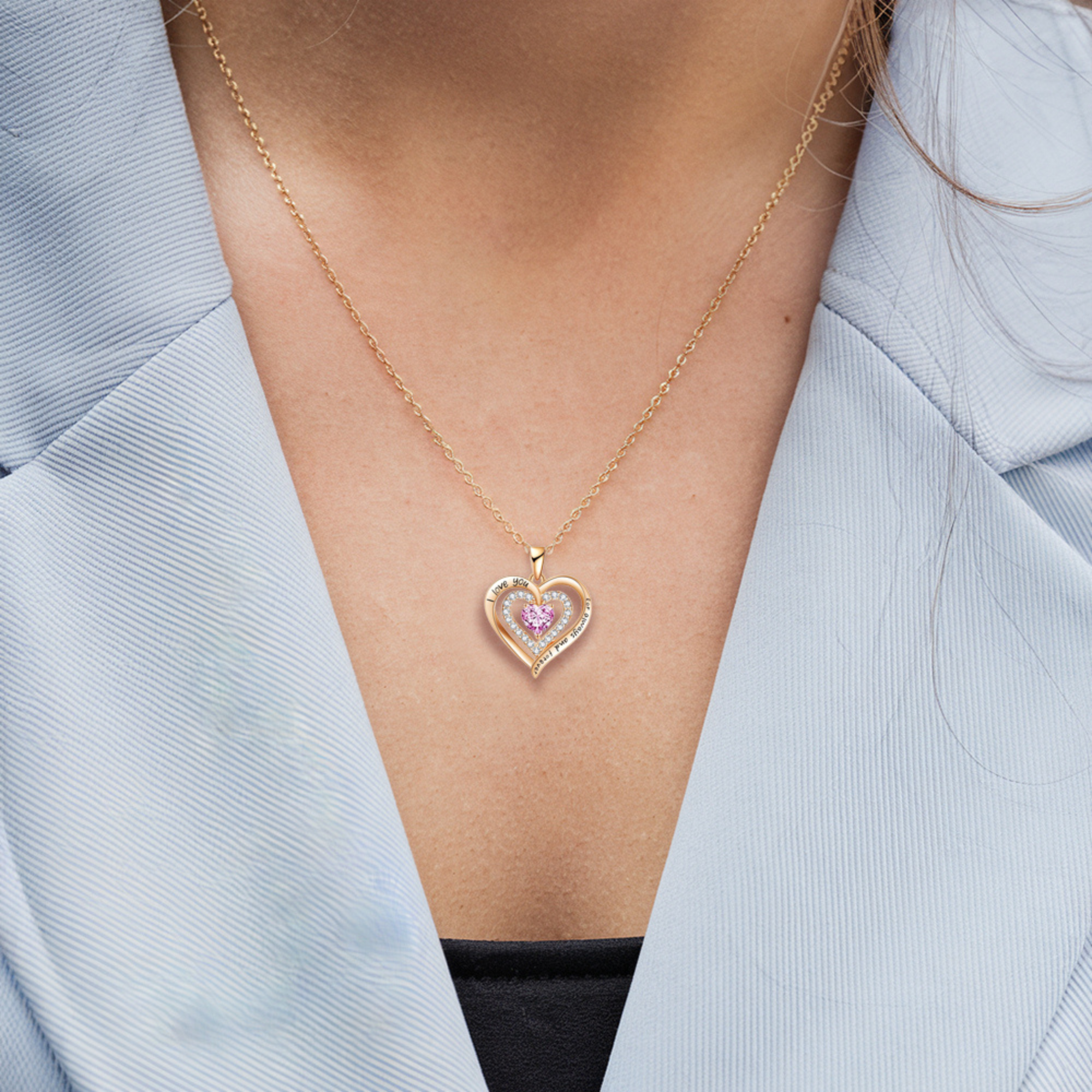 Collar de corazón de oro rosa con piedra de nacimiento grabada