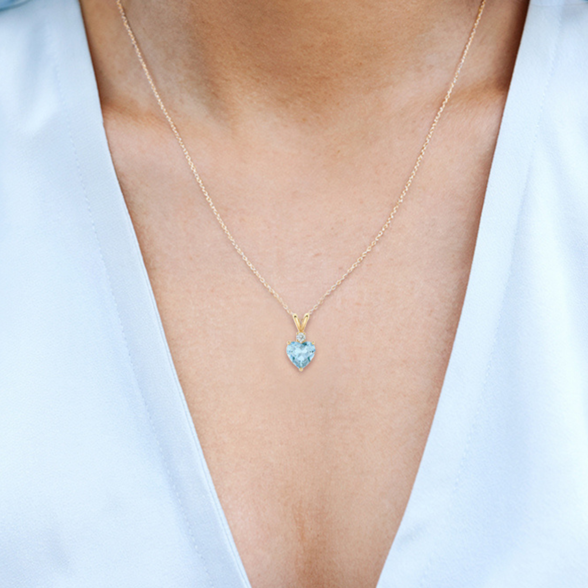 Heart Cut Aquamarine Gold Necklace