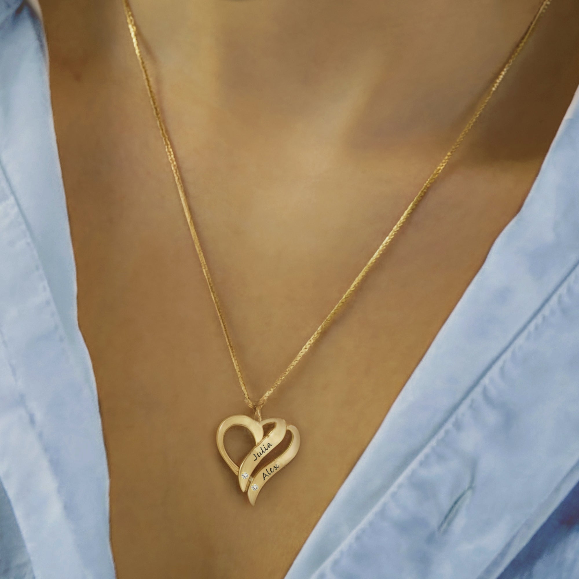 El collar de corazón personalizado gemelo