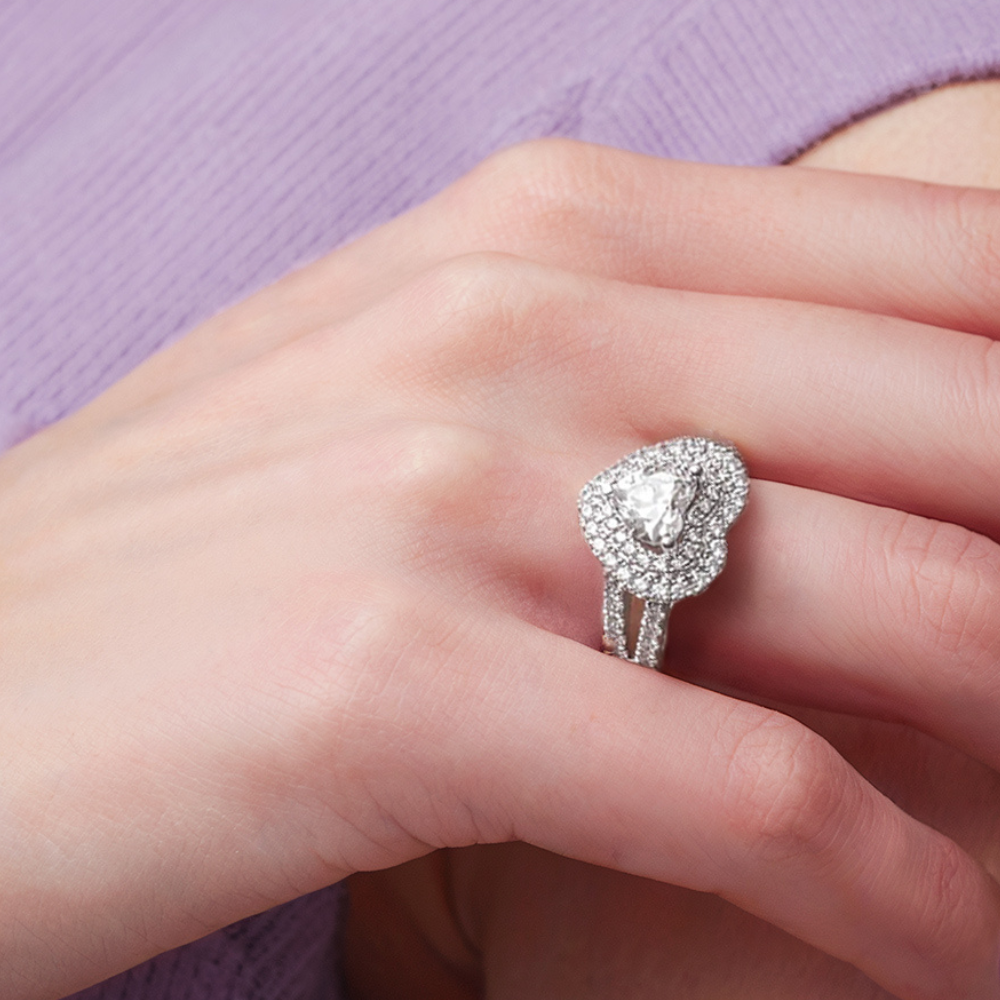 The Romance Double Halo Heart Ring