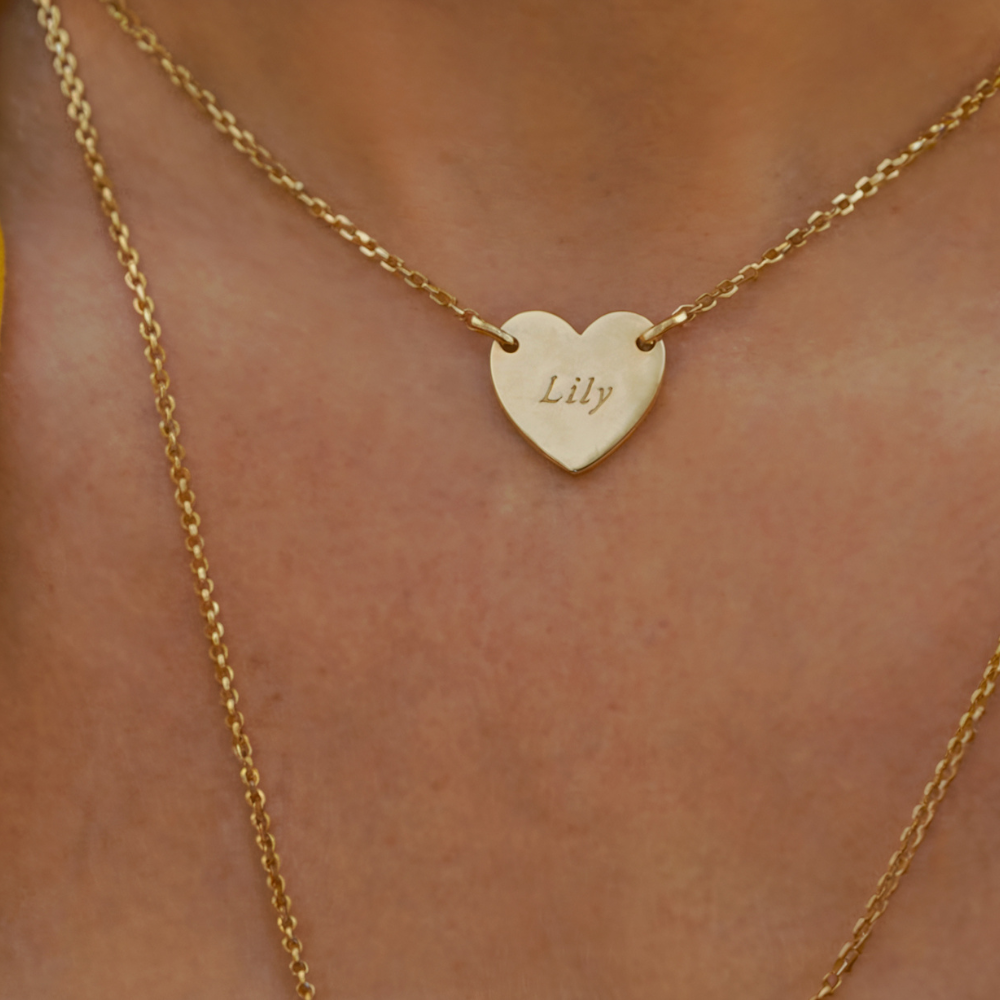 El collar de corazón personalizado