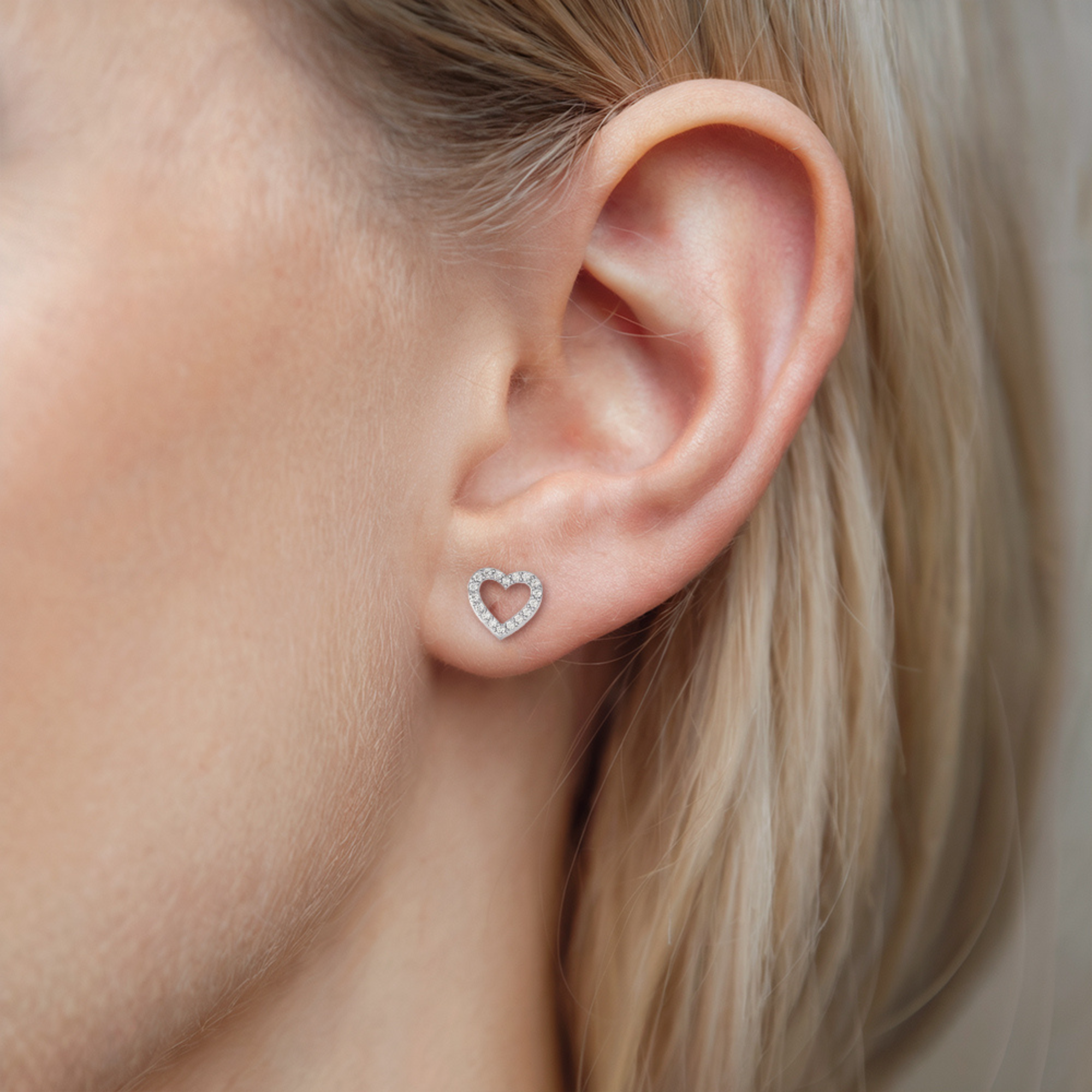 Classic Stud Open Heart Earrings