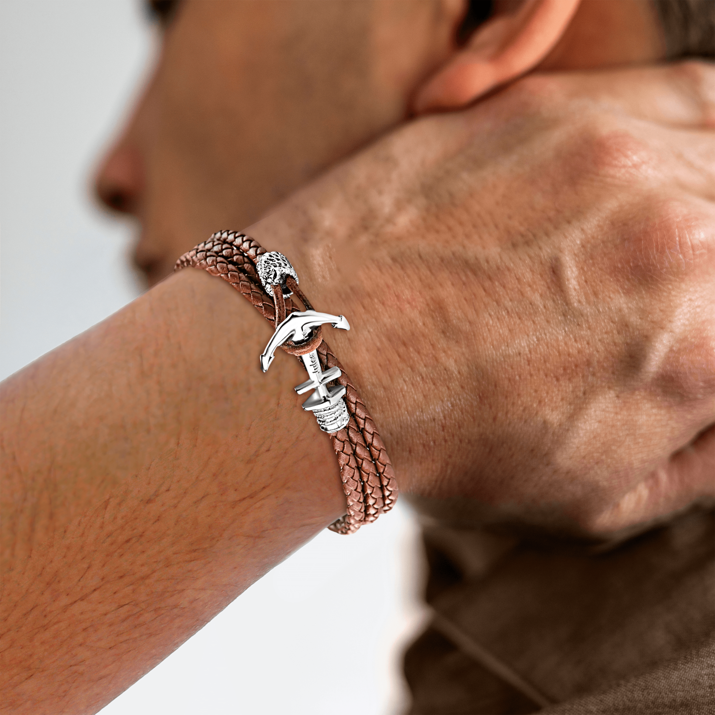 Pulsera de acero y cuero con ancla para hombre