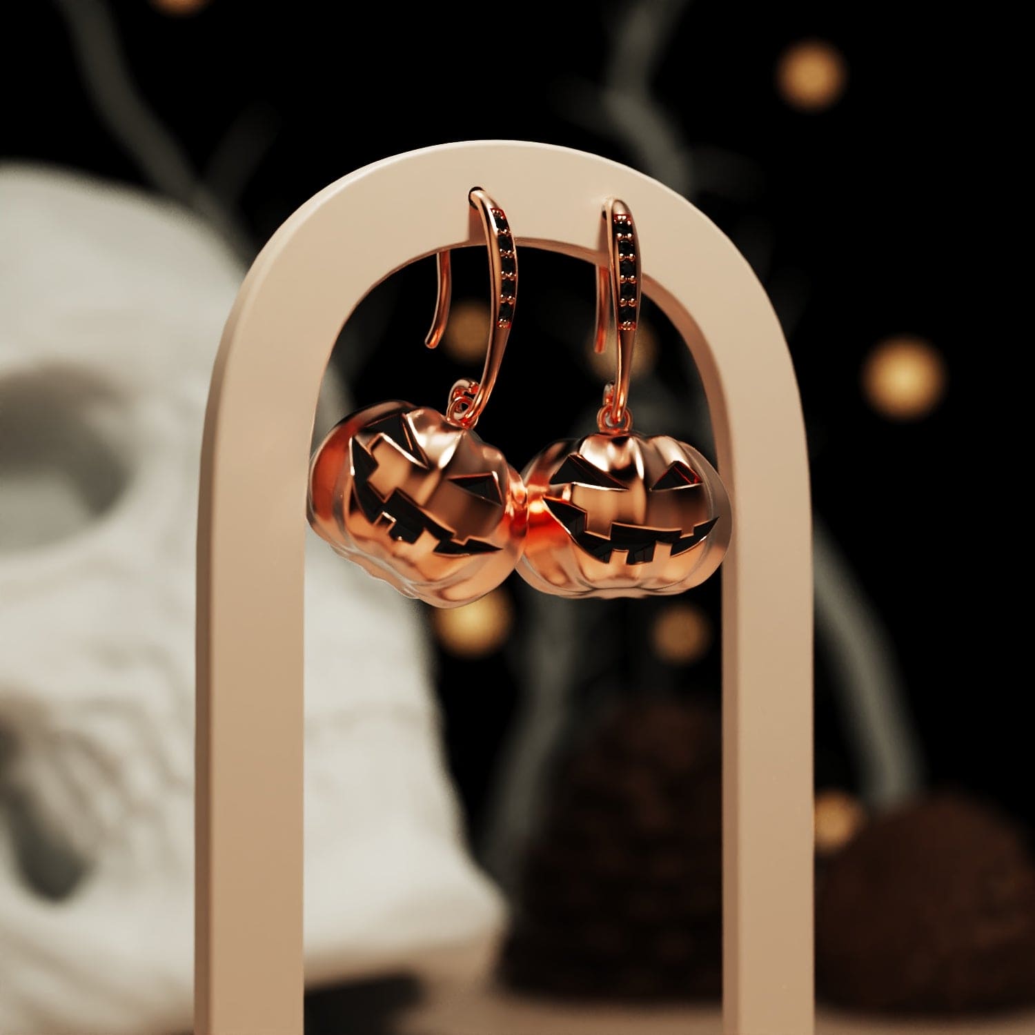 Pendientes de calabaza de Halloween con diamantes éticos y destellos de medianoche