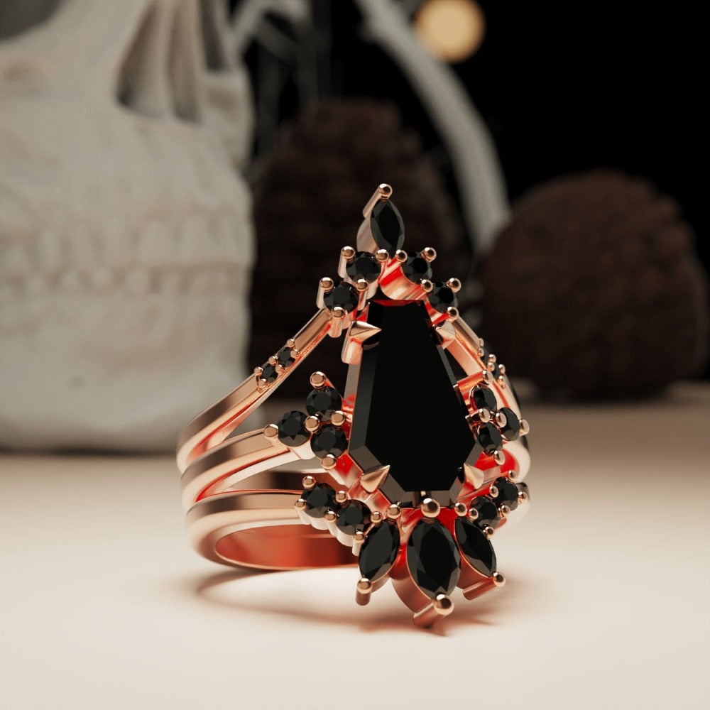 Twilight Mistress - Gothic Elegance Ring with Black Ethical Diamonds