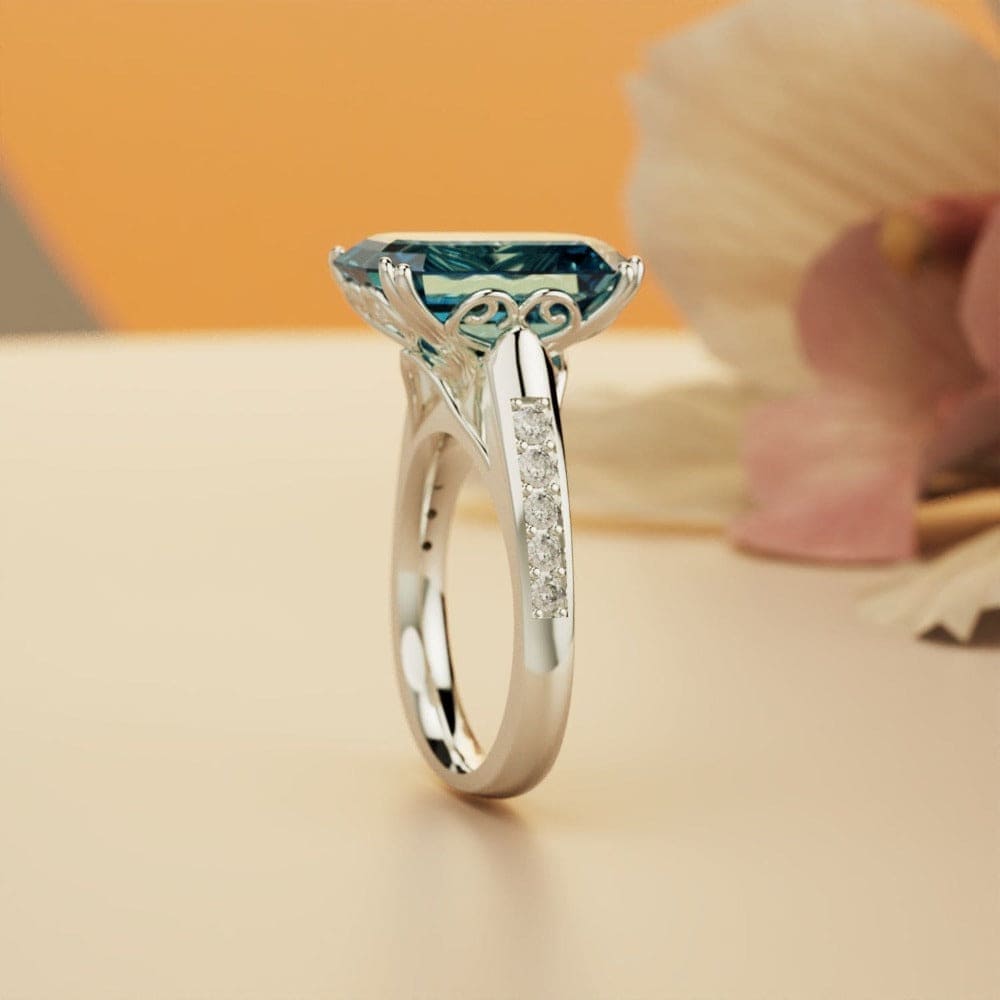 Azure Dream: Emerald-Cut Sculpted Ring - S925 Sterling Silver