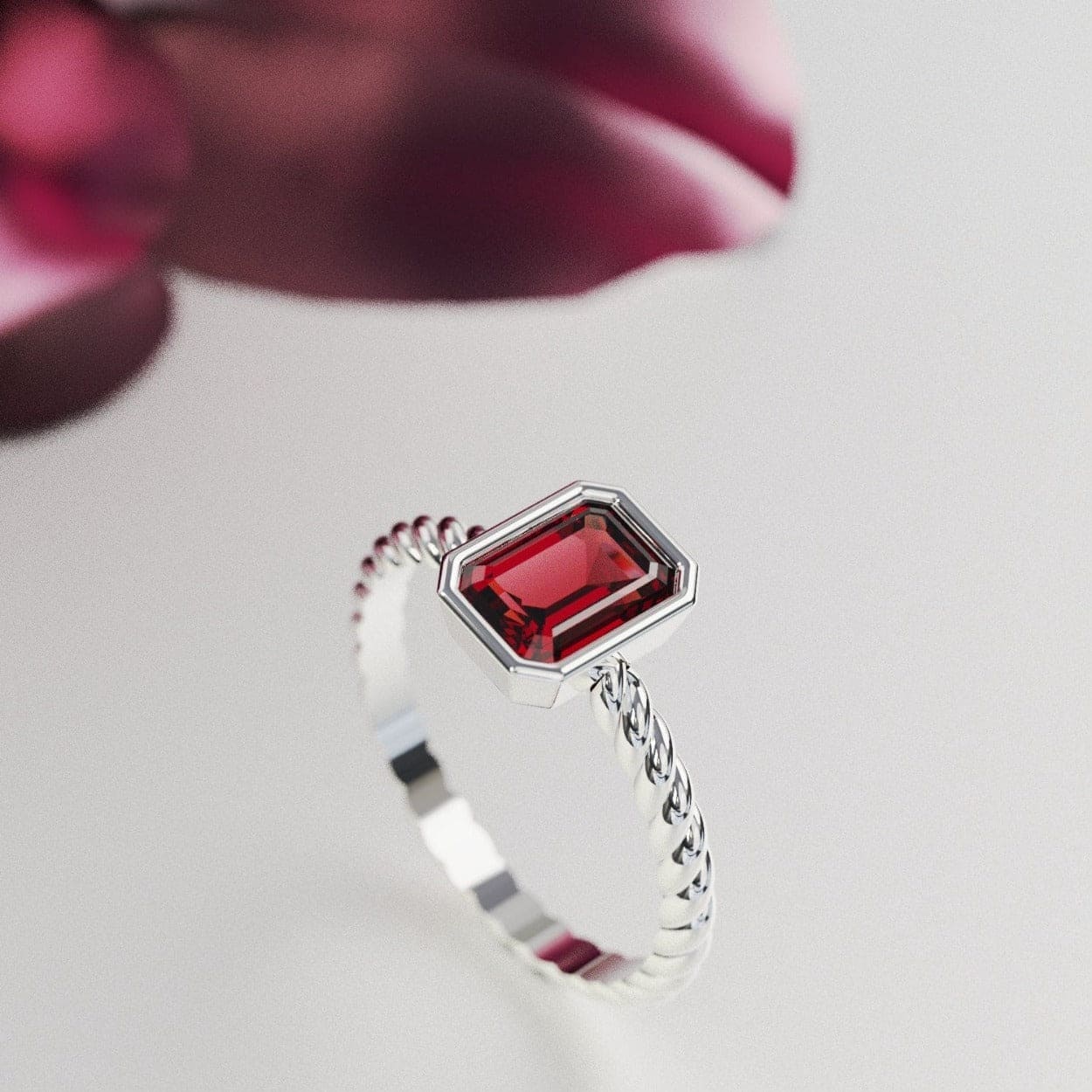 The Solitaire: Emerald-Cut Garnet Ring - S925 Sterling Silver