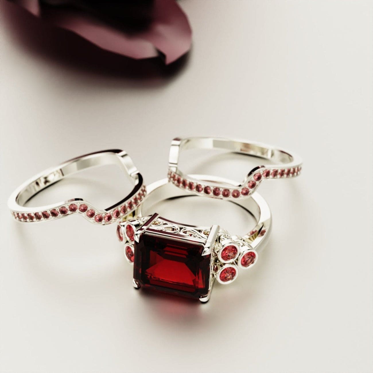 Crimson Love: Juego de anillos con granate de talla esmeralda - Plata de ley S925