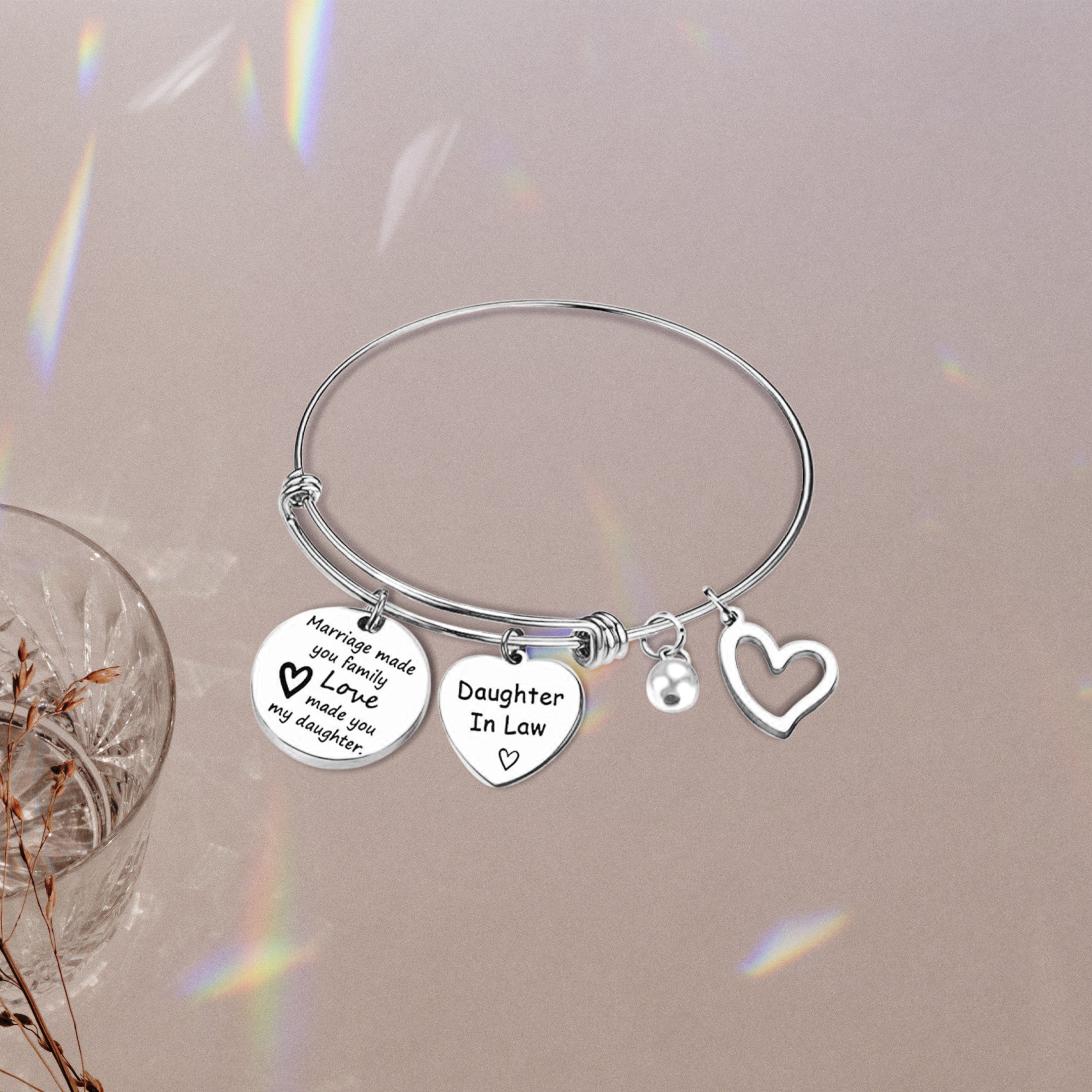 Daughter in Law Heart Expandable Charm Bracelet Silver Adjustable Bangle Meaningful Gift